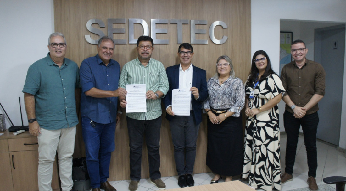 Fapitec/SE e Sedetec promovem assinatura dos termos de outorga de editais em parceria com a Emdagro